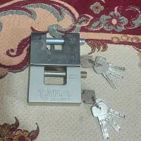 2 عدد قفل کتابی