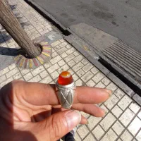 انگشتر ری احمد (۱)