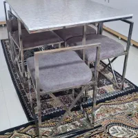 میزناهار خوری ۶نفرهس