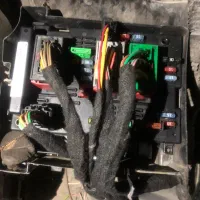 نصب جعبه فیوز قیچی شده در محل BSM FM EBCM|خدمات موتور و ماشین|تهران, هفت حوض|دیوار
