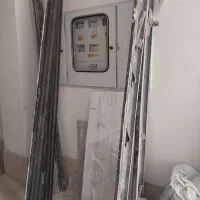 فروش سه عدد درب چوبی به همراه چهار چوب اهنی