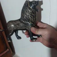 مجسمه شیر برنجی