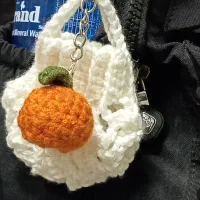 گمشده نارنگی بافتنی