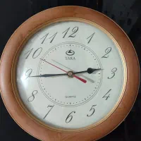 ساعت دیواری