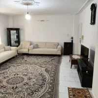 ۶۴ متری، سه راه حافظیه