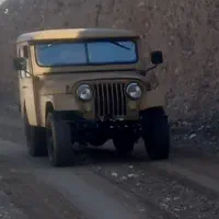 جیپ شهباز ۶ سیلندر کانادایی ۵ دنده