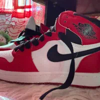 کتونی نایک جردن قرمز|کیف، کفش، کمربند|هشتگرد, هیو|دیوار