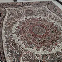 فرش ۹ متری و قالیچه ۱/۵ متری