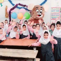 پرستار و همبازی حرفه ای کودک ، بچه و نوجوان