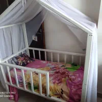 تخت دخترونه با تشک طبی