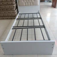 تخت خواب یک نفره