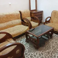 مبل ۷ نفره همراه با میز