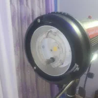 فلاش استودیویی fx 300|دوربین عکاسی و فیلم‌برداری|شیراز, شهرک جماران|دیوار