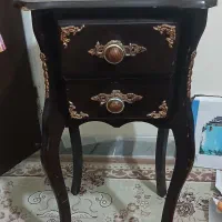 میزتلفن.یا گلدان