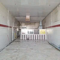 مغازه ۱۴۰ متری جهت رستوران جی برجاده اصفهان نائین|اجارهٔ مغازه و غرفه|اصفهان, قهاب جنوبی|دیوار