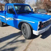 نیسان کولردارمدل۱۴۰۰کم کارعروسک