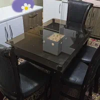 میز غذا خوری و جلو مبلی