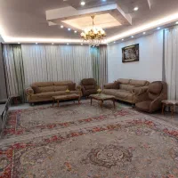 آپارتمان ۱۳۷ متری سه خواب کوچه صفویه