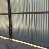 در کارگاهی باغی ساختمانی باروکش ورق گالوانیزه|مصالح و تجهیزات ساختمان|شاندیز, |دیوار