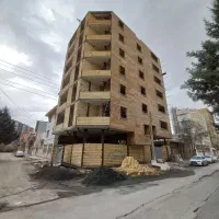 آپارتمان ۱۱۰ متری بر خیابان اصلی  جهاد/پرواز/نصر