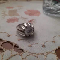 انگشتر موزنایت