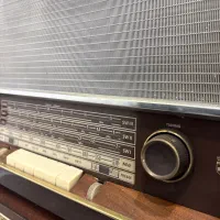 رادیو لامپی گروندیک و رادیو بوش|کلکسیون اشیاء عتیقه|رشت, بازار|دیوار