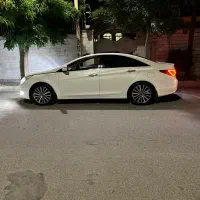 سوناتا وای اف ۲۰۱۳