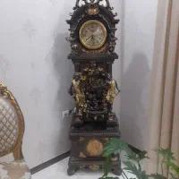 ساعت ابنما ایستاده