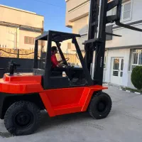 لیفتراک ۵تن تویوتا