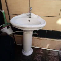 روشویی تمیز بدون شکستگی|لوازم سرویس بهداشتی|شیراز, صاحب الزمان|دیوار