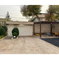 استخدام مربی