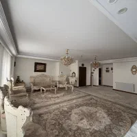 ۱۴۰متر۳خواب/پذیرایی۱۰۰متر/فول بازسازی/اکواریوم نور