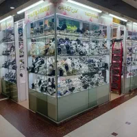 استخدام فروشنده اقا برای پوشاک وکفش بچگانه