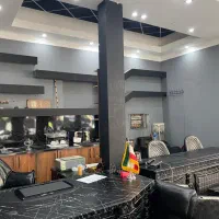 مغازه-70-متری-40متر-زیرزمین-90متر-مسکونی