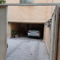فروش منزل دوطبقه|فروش خانه و ویلا|شیراز, شهرک مخابرات|دیوار
