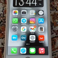 گوشی اپل آیفون 8 plus (۸ پلاس)