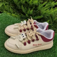 فروش به صورت عمده|کیف، کفش، کمربند|رشت, جانبازان|دیوار