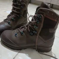 کفش استوک مشابه آک