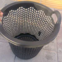 سبد بزرگ لباس رسید