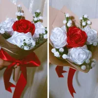 دسته گل و باکس گل های روبانی