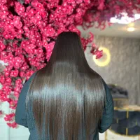 مدل برای کراتین پروتئین بوتاکس|خدمات آرایشگری و زیبایی|نجفآباد, دانش|دیوار