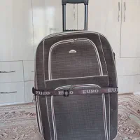 چمدان سایز بزرگ. جنس برزنت محکم و عالی