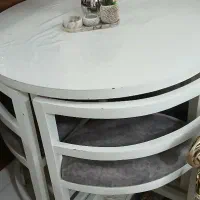 میزناهارخوری.جاسیب زمینی پیاز.سطل وجادستمال کاغذی