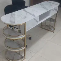 میز ناخن دو نفره|آرایشگاه و سالن‌های زیبایی|لنجان, |دیوار