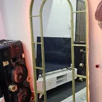 آیینه قدی|آینه|کاشان, ولیعصر|دیوار