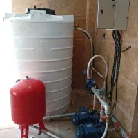 نصب بوستر و تعمیر پمپ های اب اپارتمانی(سیم پیچی)