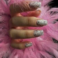 خدمات لوکس ناخن