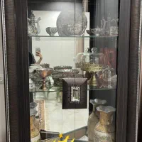 ویترین چراغ دار