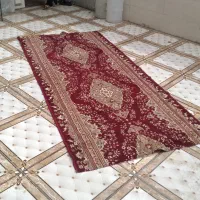 کناره فرش تمیز و سالم