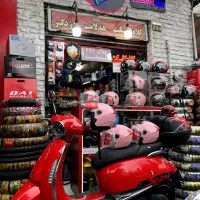 کلاه کاسکت صورتی